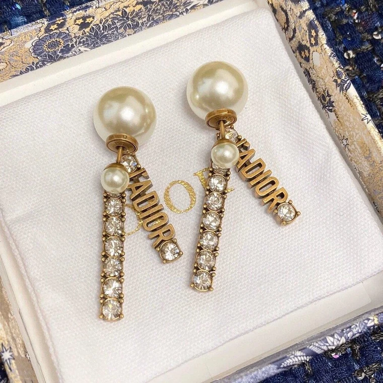 Masonry alphabet pearl earrings