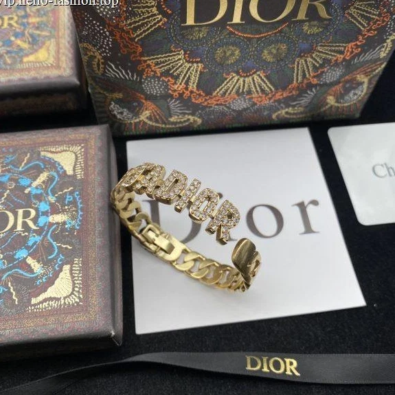 Letter diamond bracelet