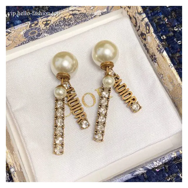 Masonry alphabet pearl earrings