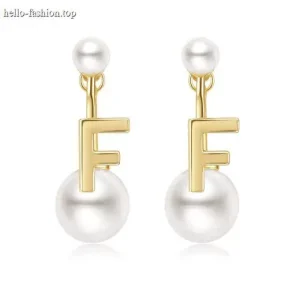 Alphabet pearl stud earrings