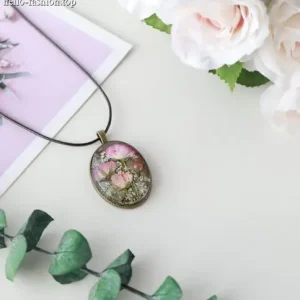 Ball Flower Necklace