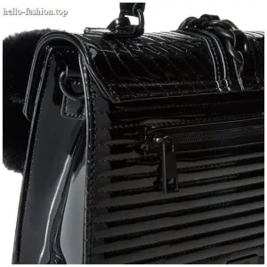 Classic chain bag