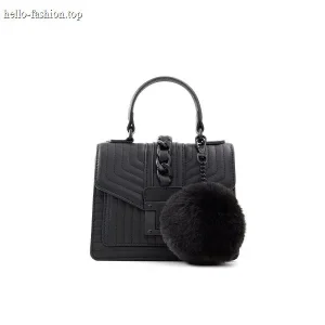 Classic chain bag