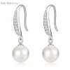 Classic pearl earrings