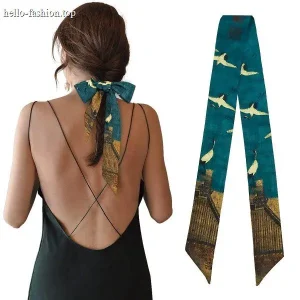 fashion retro pattern silk scarf