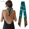fashion retro pattern silk scarf