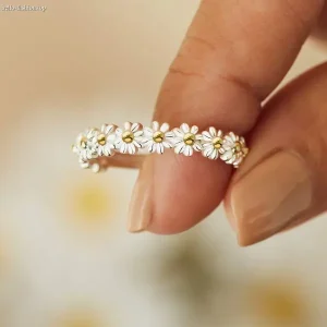 Flower ring