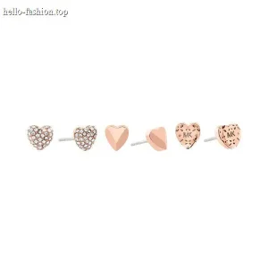 Love model earrings