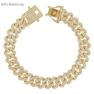 Necklace and bracelet set