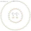 Pearl set necklace bracelet