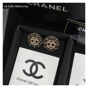 Leather diamond earring